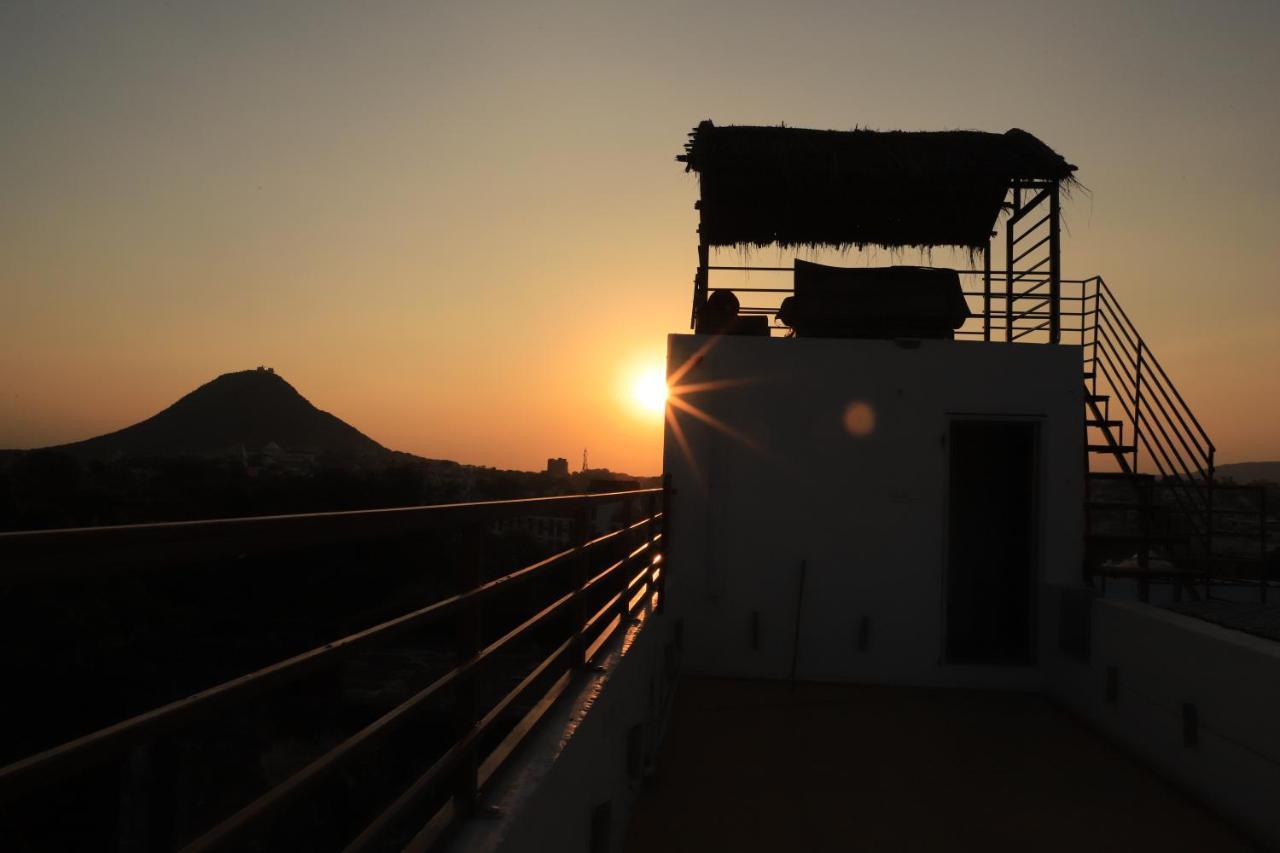 The Brahma Space Pushkar Buitenkant foto