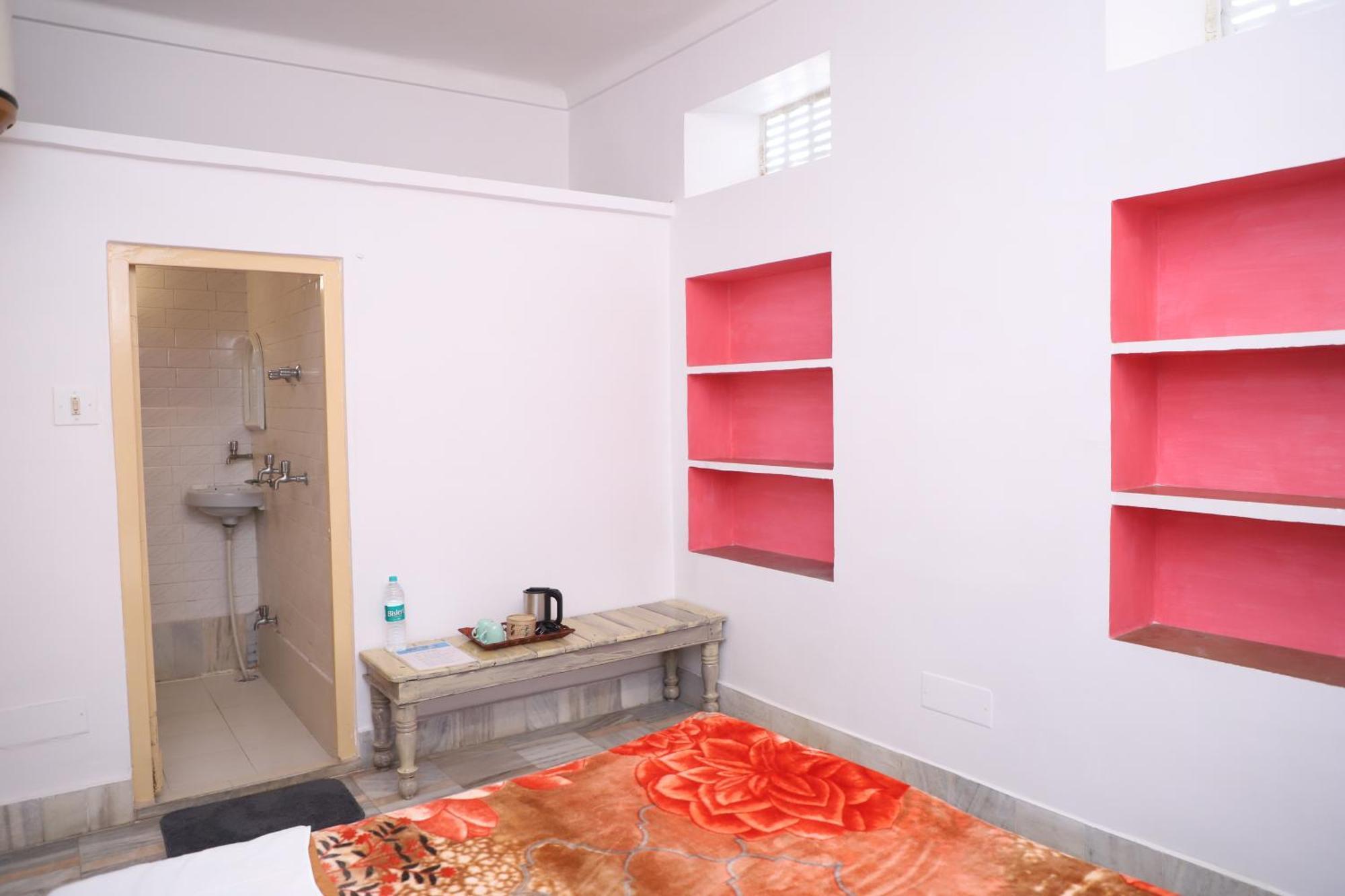 The Brahma Space Pushkar Kamer foto