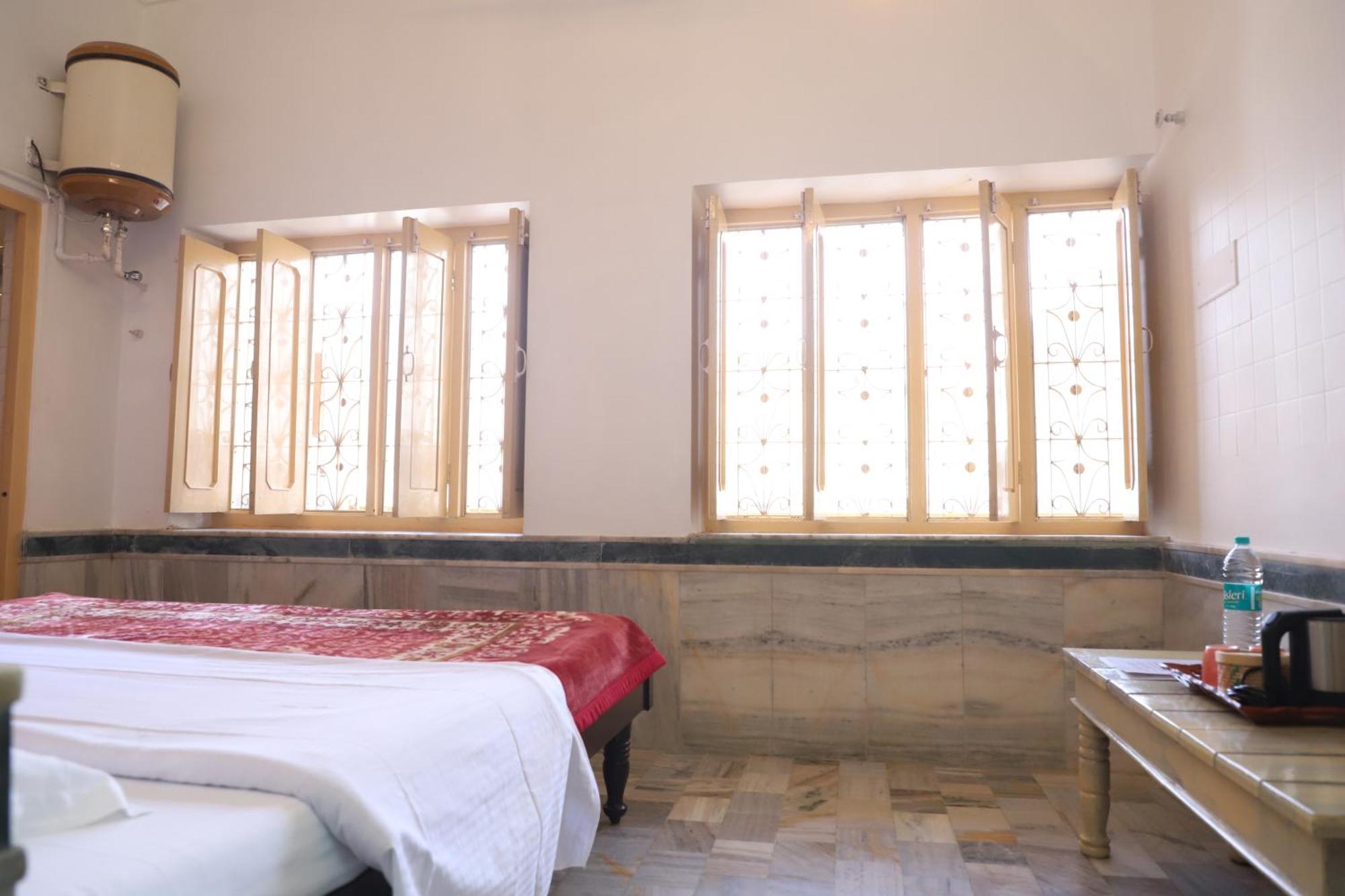 The Brahma Space Pushkar Buitenkant foto