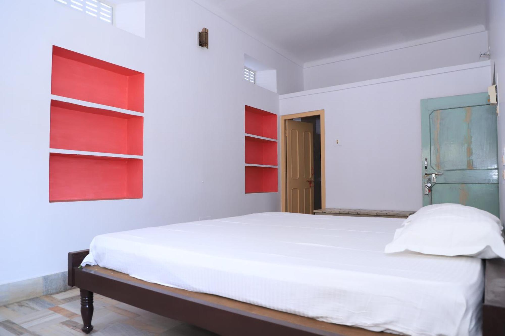 The Brahma Space Pushkar Kamer foto