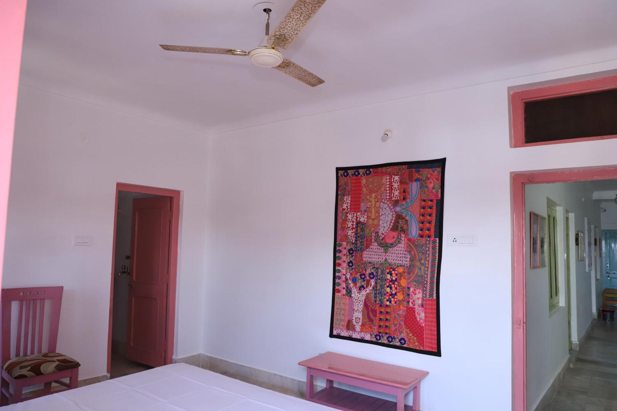 The Brahma Space Pushkar Kamer foto